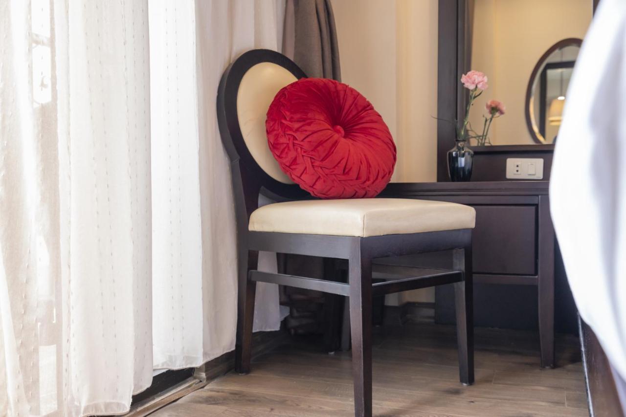 Hanoi Center Silk Charming Hotel & Travel Exterior foto